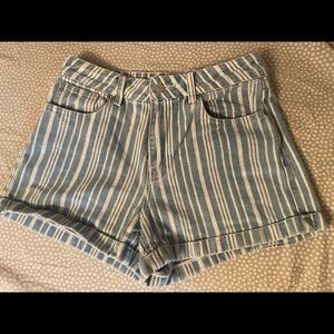 White striped pacsun mom shorts